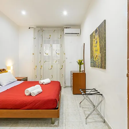 Corso Dei Mille Railway Apartment Palermo Exterior photo