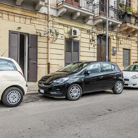 Corso Dei Mille Railway Apartment Palermo Exterior photo