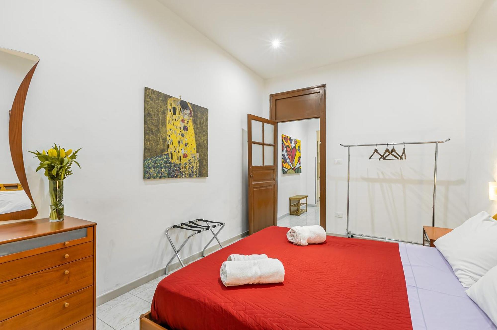 Apartment Corso Dei Mille Railway